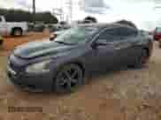 2013 Nissan Maxima SV z VIN 1N4AA5AP4DC820831, wystawiony jako Copart lot #80646635 z przebiegiem 167 015 mil mil oraz Szkoda całkowita • Salvage title. Historia ofert i sprzedaży dostępna na DreamBid. Obrazek 1.