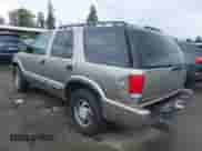 2001 Chevrolet Blazer LT with VIN 1GNDT13W71K243705, listed as a IAAI auction lot 42304622 with 200,135 mi miles and . Bid and sale history available at DreamBid. Image 3.