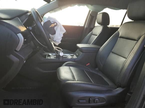 2020 Chevrolet Traverse LT с VIN 1GNEVHKWXLJ138772, выставлен на аукционе Copart как лот 71451385 с пробегом 82 489 миль миль и На запчасти • Non repairable. История ставок и продаж доступна на DreamBid. Изображение 7.