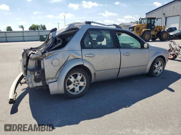 2006 Ford Freestyle Limited with VIN 1FMZK06196GA26917, listed as a Copart auction lot 61450715 with Not provided miles and Salvage title. Bid and sale history available at DreamBid. Image 3.