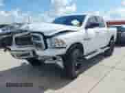 2017 Ram 1500 Big Horn z VIN 1C6RR7LT2HS511048, wystawiony jako IAAI lot #43375989 z przebiegiem 111 436 mil mil oraz . Historia ofert i sprzedaży dostępna na DreamBid. Obrazek 2.