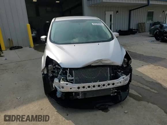 2017 Ford C-Max SE with VIN 1FADP5AU2HL101830, listed as a Copart auction lot 66540295 with 130,178 mi miles and Non repairable. Bid and sale history available at DreamBid. Image 15.