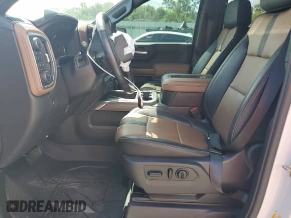 2020 Chevrolet Silverado 1500 High Country with VIN 1GCUYHED4LZ160984, listed as a Copart auction lot 62742345 with 43,161 mi miles and Salvage title. Bid and sale history available at DreamBid. Image 7.