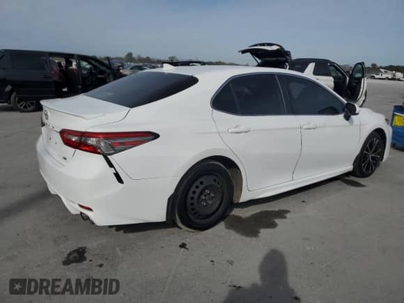 2019 Toyota Camry LE с VIN 4T1B11HK3KU271966, выставлен на аукционе Copart как лот 90064215 с пробегом 171 593 миль миль и Чистый • Clean title. История ставок и продаж доступна на DreamBid. Изображение 3.