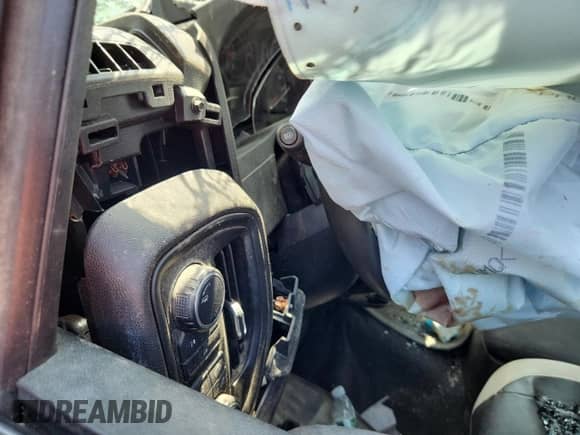 2024 Chevrolet Silverado 2500HD Custom с VIN 2GC4YME76R1129465, выставлен на аукционе Copart как лот 66596175 с пробегом Не указан миль и Списание • Salvage title. История ставок и продаж доступна на DreamBid. Изображение 9.