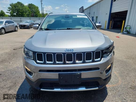 2020 Jeep Compass Limited with VIN 3C4NJCCB2LT187511, listed as a Copart auction lot 63769235 with 100,436 mi miles and Salvage title. Bid and sale history available at DreamBid. Image 5.
