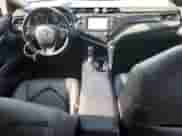 2019 Toyota Camry SE z VIN 4T1B11HK5KU775354, wystawiony jako Copart lot #85873795 z przebiegiem 42 472 mil mil oraz Szkoda całkowita • Salvage title. Historia ofert i sprzedaży dostępna na DreamBid. Obrazek 8.