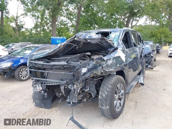 2021 Chevrolet Tahoe LT z VIN 1GNSKNKD7MR422744, wystawiony jako IAAI lot #42629416 z przebiegiem 73 615 mil mil oraz . Historia ofert i sprzedaży dostępna na DreamBid. Obrazek 2.