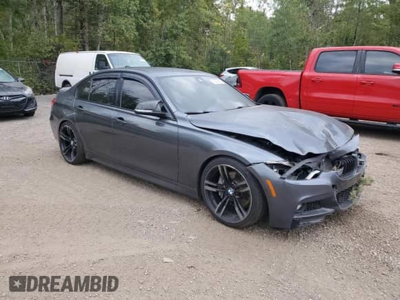 2016 BMW 3 Series 340i xDrive с VIN WBA8B7C54GK703691, выставлен на аукционе Copart как лот 80645805 с пробегом 160 830 миль миль и Списание • Salvage title. История ставок и продаж доступна на DreamBid. Изображение 4.