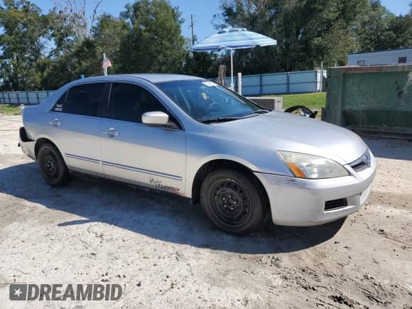 2007 Honda Accord LX with VIN 3HGCM56497G707159, listed as a Copart auction lot 85718805 with 295,315 mi miles and Salvage title. Bid and sale history available at DreamBid. Image 4.