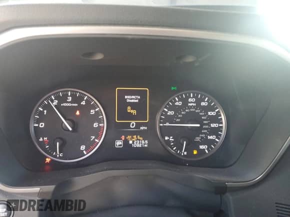 2025 Subaru Ascent Premium с VIN 4S4WMADD4S3404093, выставлен на аукционе Copart как лот 63472225 с пробегом 10 921 миль миль и На запчасти • Non repairable. История ставок и продаж доступна на DreamBid. Изображение 9.