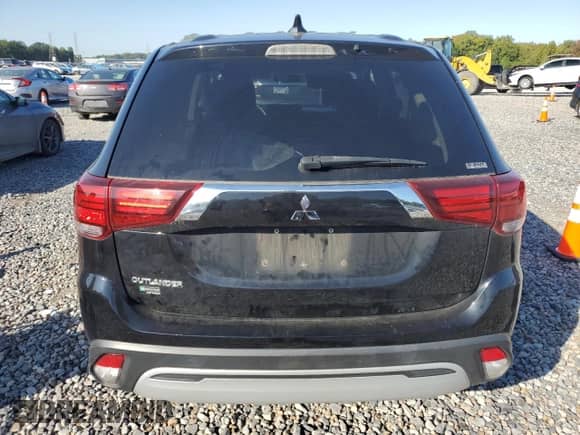 2020 Mitsubishi Outlander ES z VIN JA4AZ3A36LZ026357, wystawiony jako Copart lot #87419915 z przebiegiem 92 497 mil mil oraz Szkoda całkowita • Salvage title. Historia ofert i sprzedaży dostępna na DreamBid. Obrazek 6.