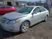 2007 Toyota Camry CE с VIN 4T1BE46K27U007427, выставлен на аукционе IAAI как лот 41839451 с пробегом 238 236 миль миль и . История ставок и продаж доступна на DreamBid. Изображение 2.