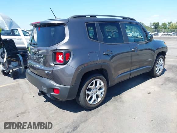 2017 Jeep Renegade Latitude z VIN ZACCJABB9HPF72060, wystawiony jako IAAI lot #43168388 z przebiegiem 54 259 mil mil oraz . Historia ofert i sprzedaży dostępna na DreamBid. Obrazek 4.