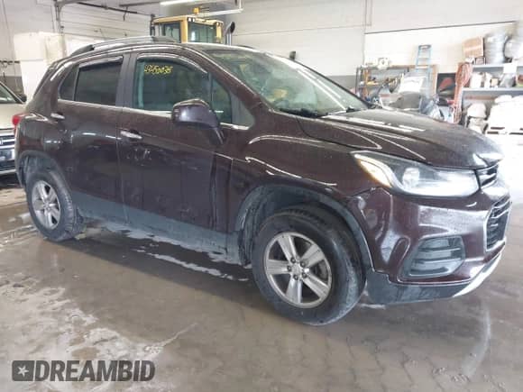 2020 Chevrolet Trax LT z VIN KL7CJPSB7LB349776, wystawiony jako IAAI lot #43450038 z przebiegiem 169 194 mil mil oraz . Historia ofert i sprzedaży dostępna na DreamBid. Obrazek 1.