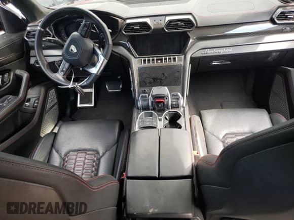 2021 Lamborghini Urus с VIN ZPBUA1ZLXMLA15801, выставлен на аукционе Copart как лот 65769755 с пробегом Не указан миль и Списание • Salvage title. История ставок и продаж доступна на DreamBid. Изображение 8.