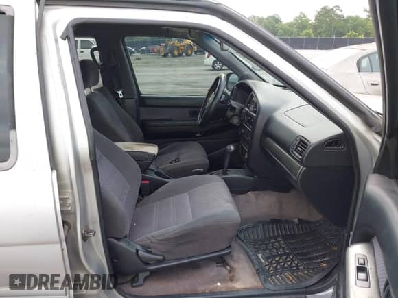 2004 Nissan Pathfinder SE with VIN JN8DR09XX4W806281, listed as a IAAI auction lot 42411982 with 259,921 mi miles and . Bid and sale history available at DreamBid. Image 5.