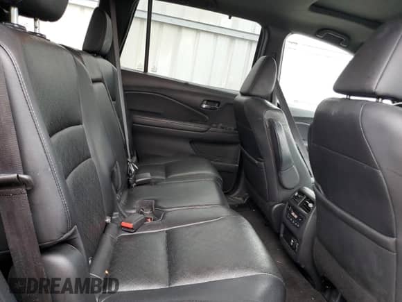 2019 Honda Passport Elite с VIN 5FNYF8H01KB012957, выставлен на аукционе Copart как лот 82051255 с пробегом 134 597 миль миль и Списание • Salvage title. История ставок и продаж доступна на DreamBid. Изображение 11.