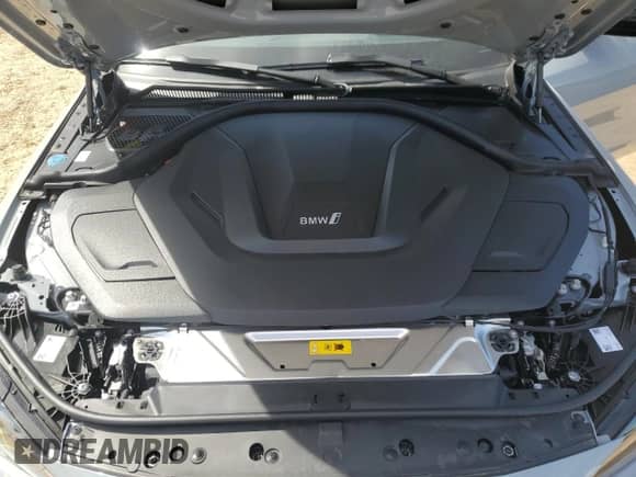 2025 BMW i4 M50 с VIN WBY33HD08SFU19760, выставлен на аукционе Copart как лот 47066895 с пробегом 417 миль миль и Списание • Salvage title. История ставок и продаж доступна на DreamBid. Изображение 11.