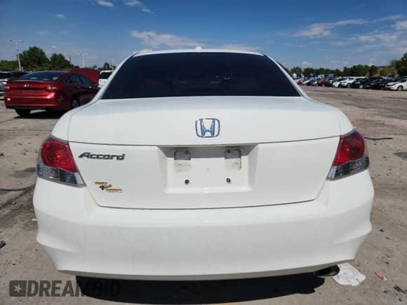 2008 Honda Accord EX-L с VIN JHMCP26818C032319, выставлен на аукционе Copart как лот 70415795 с пробегом 127 475 миль миль и Списание • Salvage title. История ставок и продаж доступна на DreamBid. Изображение 6.