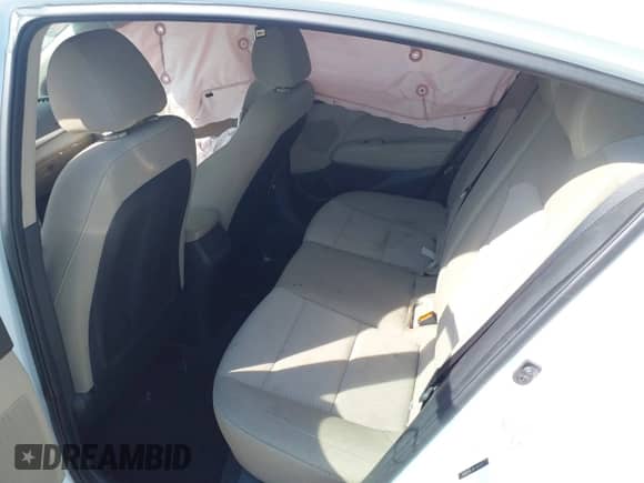 2019 Hyundai Elantra SE with VIN 5NPD74LF8KH483070, listed as a IAAI auction lot 43058323 with 93,015 mi miles and . Bid and sale history available at DreamBid. Image 8.