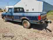 1990 Ford F-150 z VIN 1FTEF14N1LPA30295, wystawiony jako Copart lot #69413825 z przebiegiem 283 557 mil mil oraz Czysty tytuł • Clean title. Historia ofert i sprzedaży dostępna na DreamBid. Obrazek 2.