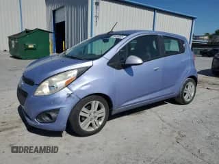 2014 Chevrolet Spark LS с VIN KL8CA6S93EC585096, выставлен на аукционе Copart как лот 86459005 с пробегом 128 887 миль миль и Списание • Salvage title. История ставок и продаж доступна на DreamBid. Изображение 1.