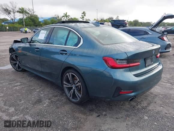 2020 BMW 3 Series 330i with VIN 3MW5R1J0XL8B39110, listed as a IAAI auction lot 43425538 with Not provided miles and . Bid and sale history available at DreamBid. Image 3.