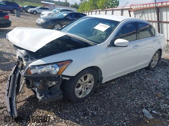2009 Honda Accord LX with VIN JHMCP263X9C006629, listed as a IAAI auction lot 43292859 with 314,341 mi miles and . Bid and sale history available at DreamBid. Image 2.