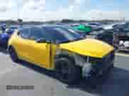 2019 Hyundai Veloster Turbo R-Spec z VIN KMHTH6AB8KU005978, wystawiony jako IAAI lot #42300630 z przebiegiem 55 273 mil mil oraz . Historia ofert i sprzedaży dostępna na DreamBid. Obrazek 1.