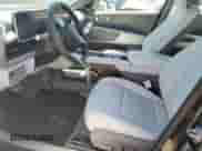 2023 Hyundai Ioniq 6 Limited z VIN KMHM54AA9PA031524, wystawiony jako Copart lot #51411324 z przebiegiem 4 077 mil mil oraz Szkoda całkowita • Salvage title. Historia ofert i sprzedaży dostępna na DreamBid. Obrazek 7.