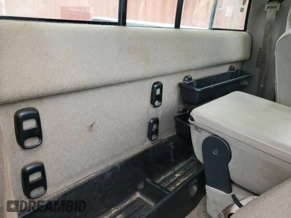 1996 Dodge 1500 with VIN 1B7HC16Y1TS583751, listed as a Copart auction lot 68501595 with 91,843 mi miles and Salvage title. Bid and sale history available at DreamBid. Image 10.