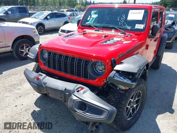 2025 Jeep Wrangler Rubicon z VIN 1C4PJXFN4SW573748, wystawiony jako IAAI lot #42660183 z przebiegiem 763 mil mil oraz . Historia ofert i sprzedaży dostępna na DreamBid. Obrazek 21.