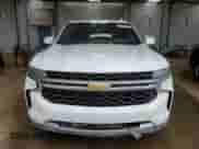 2021 Chevrolet Suburban LS с VIN 1GNSKBKDXMR303892, выставлен на аукционе Copart как лот 60840085 с пробегом 385 639 миль миль и Чистый • Clean title. История ставок и продаж доступна на DreamBid. Изображение 5.