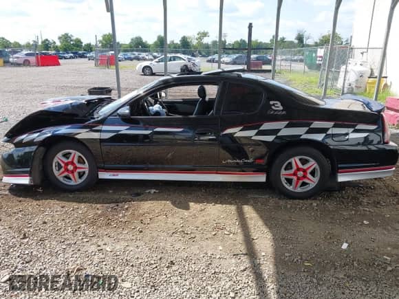 2002 Chevrolet Monte Carlo SS z VIN 2G1WX15K929178979, wystawiony jako IAAI lot #42778664 z przebiegiem Nie podano mil oraz . Historia ofert i sprzedaży dostępna na DreamBid. Obrazek 15.
