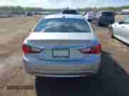 2011 Hyundai Sonata GLS z VIN 5NPEB4AC4BH220909, wystawiony jako IAAI lot #43441466 z przebiegiem 222 035 mil mil oraz . Historia ofert i sprzedaży dostępna na DreamBid. Obrazek 17.