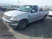 1997 Ford F-150 с VIN 1FTEF17W3VLA19510, выставлен на аукционе IAAI как лот 41711010 с пробегом 214 984 миль миль и . История ставок и продаж доступна на DreamBid. Изображение 2.