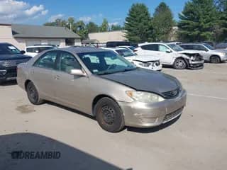 2005 Toyota Camry STD with VIN 4T1BE32K65U408914, listed as a IAAI auction lot 43161736 with 172,417 mi miles and . Bid and sale history available at DreamBid. Image 1.