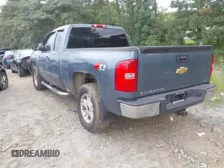 2013 Chevrolet Silverado 1500 LT с VIN 1GCRKSE78DZ324253, выставлен на аукционе IAAI как лот 42962249 с пробегом 208 385 миль миль и . История ставок и продаж доступна на DreamBid. Изображение 3.