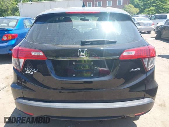 2020 Honda HR-V LX z VIN 3CZRU6H30LM739135, wystawiony jako IAAI lot #42394329 z przebiegiem 102 112 mil mil oraz . Historia ofert i sprzedaży dostępna na DreamBid. Obrazek 16.