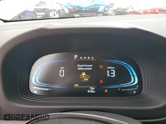 2023 Hyundai Venue SE z VIN KMHRB8A38PU217108, wystawiony jako Copart lot #64990794 z przebiegiem 5 134 mil mil oraz Szkoda całkowita • Salvage title. Historia ofert i sprzedaży dostępna na DreamBid. Obrazek 9.