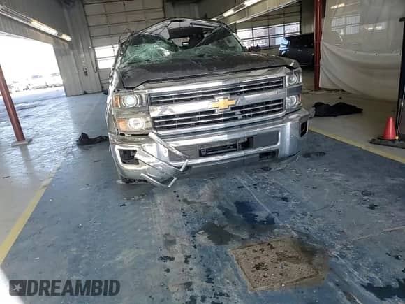 2017 Chevrolet Silverado 3500HD Work Truck с VIN 1GC4KYCG6HF205270, выставлен на аукционе Copart как лот 84733384 с пробегом Не указан миль и Списание • Salvage title. История ставок и продаж доступна на DreamBid. Изображение 11.