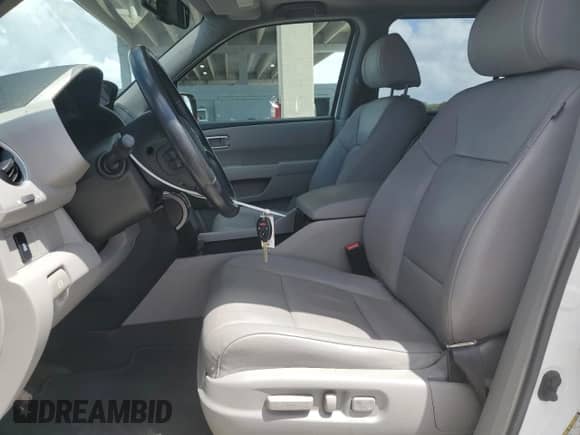 2014 Honda Pilot EX-L with VIN 5FNYF3H5XEB013849, listed as a Copart auction lot 69325505 with 111,728 mi miles and Non repairable. Bid and sale history available at DreamBid. Image 7.