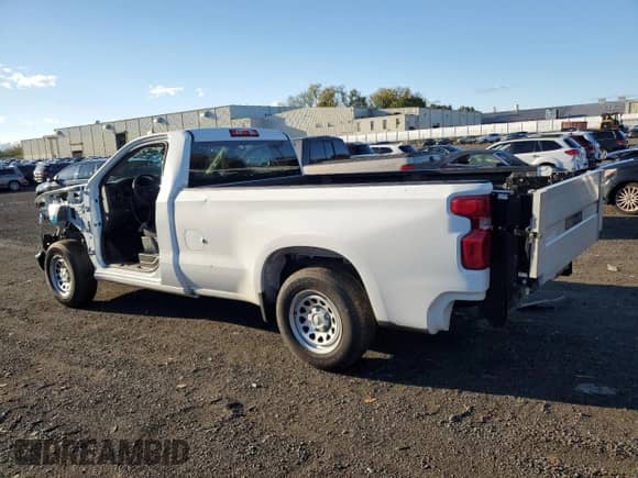 2024 Chevrolet Silverado 1500 Work Truck with VIN 3GCNAAEK3RG119186, listed as a Copart auction lot 84950425 with 22,295 mi miles and Salvage title. Bid and sale history available at DreamBid. Image 2.