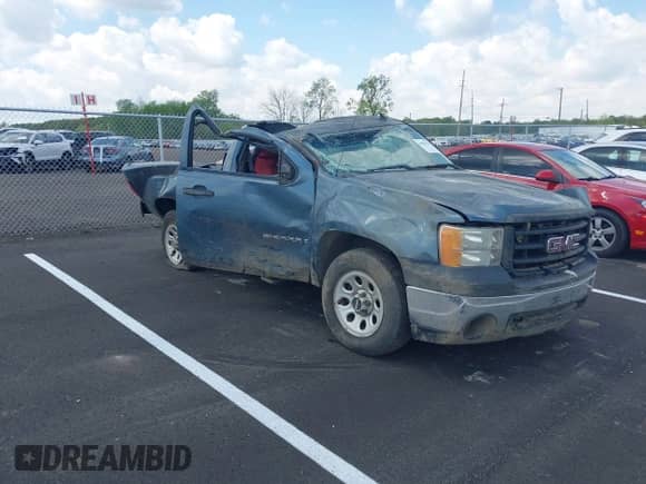 2007 GMC Sierra 1500 Work Truck с VIN 1GTEC14C67Z555452, выставлен на аукционе IAAI как лот 42001378 с пробегом 83 837 миль миль и . История ставок и продаж доступна на DreamBid. Изображение 1.