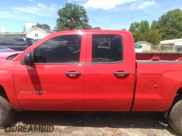 2015 Chevrolet Silverado 1500 Work Truck с VIN 1GCRCPEC7FZ201991, выставлен на аукционе IAAI как лот 42237687 с пробегом Не указан миль и . История ставок и продаж доступна на DreamBid. Изображение 14.