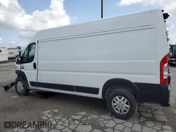 2022 Ram ProMaster Cargo z VIN 3C6LRVDG6NE100357, wystawiony jako Copart lot #59578265 z przebiegiem Nie podano mil oraz Szkoda całkowita • Salvage title. Historia ofert i sprzedaży dostępna na DreamBid. Obrazek 2.