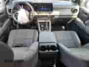 2025 Chevrolet Colorado 4WD ZR2 с VIN 1GCPTFEK0S1132997, выставлен на аукционе Copart как лот 55577765 с пробегом 1 676 миль миль и Списание • Salvage title. История ставок и продаж доступна на DreamBid. Изображение 8.