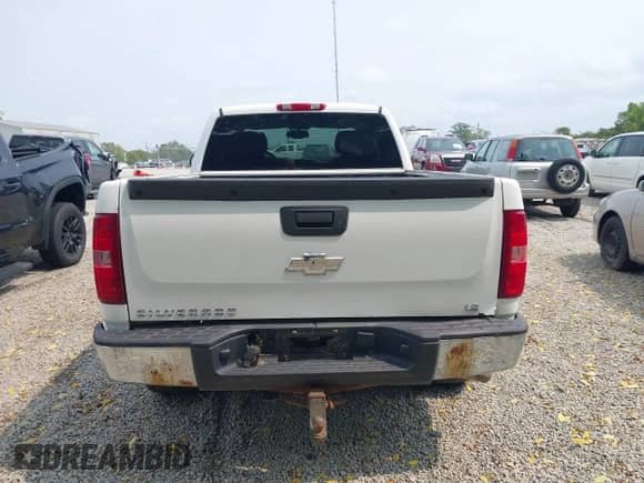 2007 Chevrolet Silverado 1500 1LT с VIN 1GCEK19C87Z644693, выставлен на аукционе IAAI как лот 43166933 с пробегом 135 621 миль миль и . История ставок и продаж доступна на DreamBid. Изображение 16.