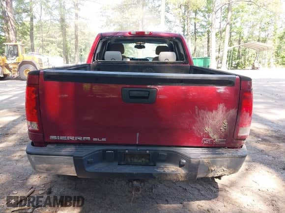 2007 GMC Sierra 1500 SLE2 with VIN 2GTEK19J071635932, listed as a IAAI auction lot 42356992 with 162,228 mi miles and . Bid and sale history available at DreamBid. Image 16.